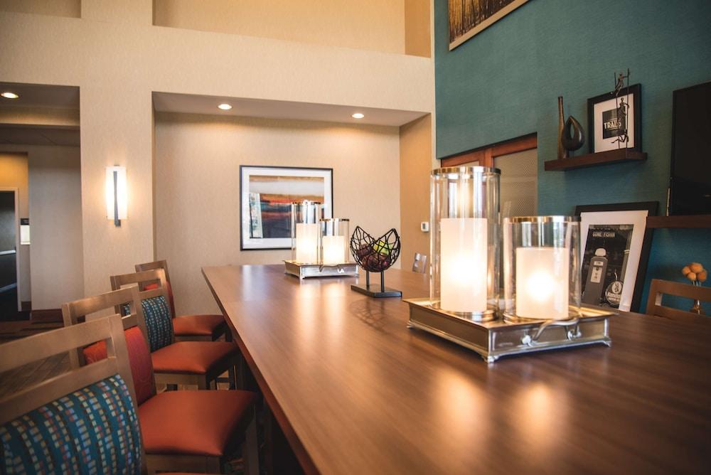 Hampton Inn & Suites Greeley Eksteriør bilde